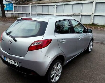 Сірий Мазда 2, об'ємом двигуна 1.4 л та пробігом 230 тис. км за 4800 $, фото 4 на Automoto.ua