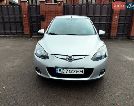 Сірий Мазда 2, об'ємом двигуна 1.4 л та пробігом 230 тис. км за 4800 $, фото 8 на Automoto.ua