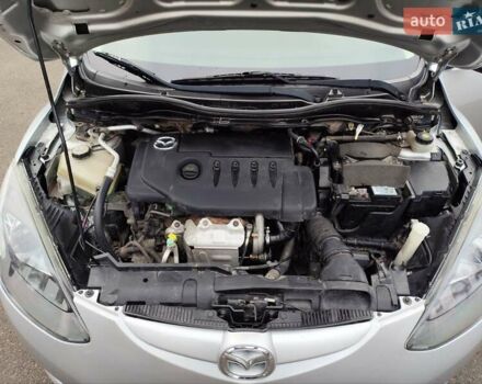 Сірий Мазда 2, об'ємом двигуна 1.4 л та пробігом 230 тис. км за 4800 $, фото 21 на Automoto.ua
