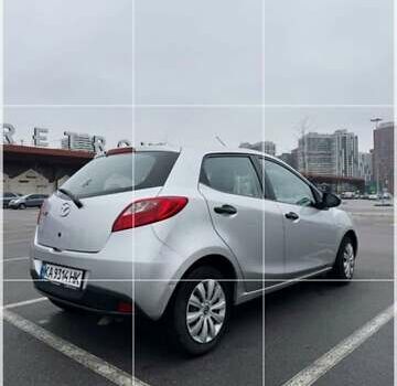 Сірий Мазда 2, об'ємом двигуна 1.4 л та пробігом 240 тис. км за 4200 $, фото 7 на Automoto.ua