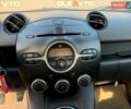 Сірий Мазда 2, об'ємом двигуна 1.4 л та пробігом 103 тис. км за 5699 $, фото 32 на Automoto.ua