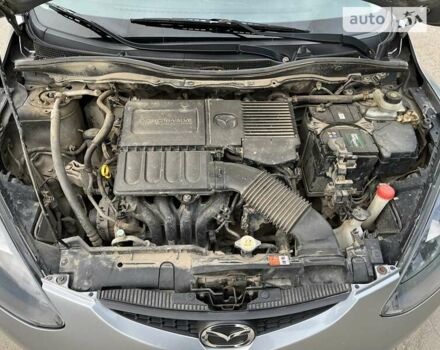 Мазда 2 2009 в Калуше на Automoto.ua Серый Мазда 2, объемом двигателя 1.35 л и пробегом 168 тыс. км за 5500 $, фото 9 на Automoto.ua