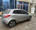 Сірий Мазда 2, об'ємом двигуна 1.6 л та пробігом 160 тис. км за 5200 $, фото 3 на Automoto.ua