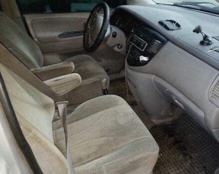 Сірий Мазда 2, об'ємом двигуна 2 л та пробігом 250 тис. км за 2400 $, фото 5 на Automoto.ua