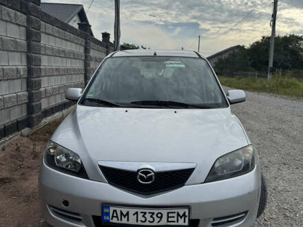 Серый Мазда 2, объемом двигателя 1.4 л и пробегом 204 тыс. км за 4000 $, фото 1 на Automoto.ua