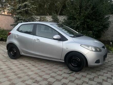 Сірий Мазда 2, об'ємом двигуна 1.35 л та пробігом 168 тис. км за 5300 $, фото 1 на Automoto.ua