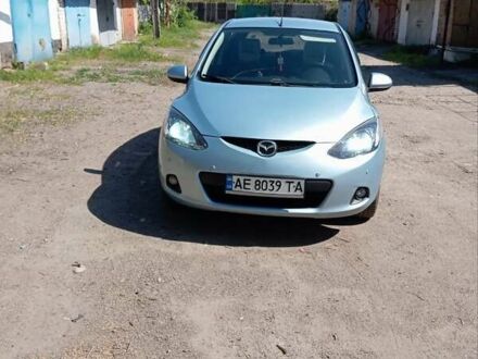 Серый Мазда 2, объемом двигателя 1.5 л и пробегом 130 тыс. км за 6500 $, фото 1 на Automoto.ua