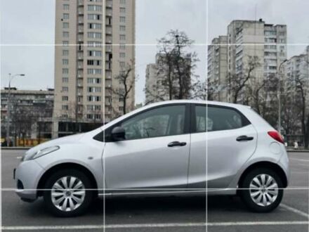 Сірий Мазда 2, об'ємом двигуна 1.4 л та пробігом 240 тис. км за 4200 $, фото 1 на Automoto.ua