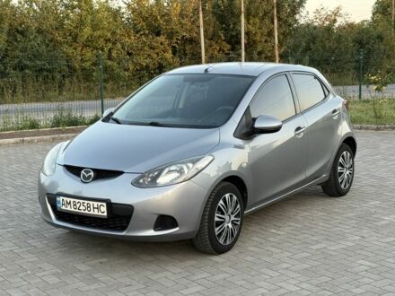 Сірий Мазда 2, об'ємом двигуна 1.4 л та пробігом 252 тис. км за 4899 $, фото 1 на Automoto.ua