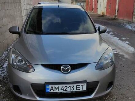Мазда 2 2009 у Житомирі на Automoto.ua Сірий Мазда 2, об'ємом двигуна 1.35 л та пробігом 176 тис. км за 4800 $, фото 1 на Automoto.ua