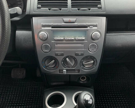 Синий Мазда 2, объемом двигателя 1.4 л и пробегом 185 тыс. км за 5700 $, фото 15 на Automoto.ua