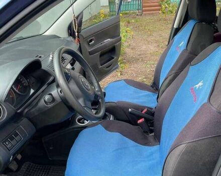 Мазда 2 2007 в Славуте на Automoto.ua Синий Мазда 2, объемом двигателя 1.4 л и пробегом 204 тыс. км за 4200 $, фото 3 на Automoto.ua