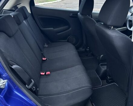 Синій Мазда 2, об'ємом двигуна 1.5 л та пробігом 157 тис. км за 3999 $, фото 13 на Automoto.ua