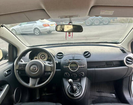 Синий Мазда 2, объемом двигателя 1.3 л и пробегом 182 тыс. км за 4500 $, фото 9 на Automoto.ua