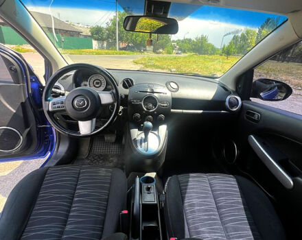 Синий Мазда 2, объемом двигателя 1.5 л и пробегом 185 тыс. км за 5500 $, фото 7 на Automoto.ua