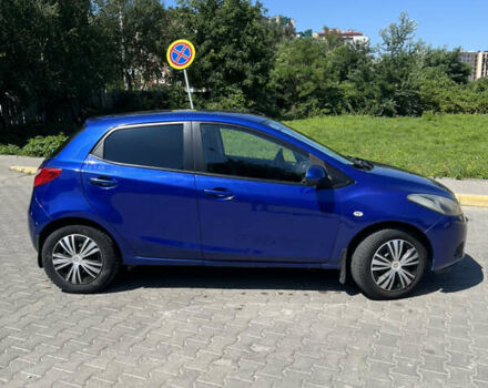 Синий Мазда 2, объемом двигателя 1.5 л и пробегом 234 тыс. км за 5500 $, фото 1 на Automoto.ua