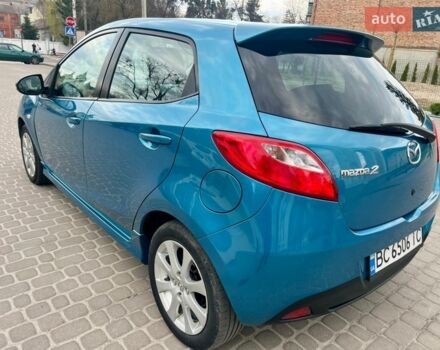 Синій Мазда 2, об'ємом двигуна 1.35 л та пробігом 271 тис. км за 5450 $, фото 5 на Automoto.ua