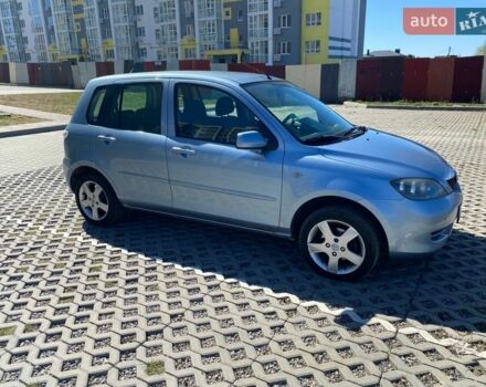 Синий Мазда 2, объемом двигателя 1.39 л и пробегом 272 тыс. км за 4100 $, фото 1 на Automoto.ua