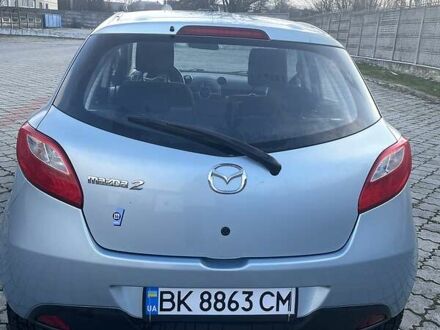 Мазда 2 2010 у Рівному на Automoto.ua Синій Мазда 2, об'ємом двигуна 1.3 л та пробігом 181 тис. км за 5700 $, фото 1 на Automoto.ua