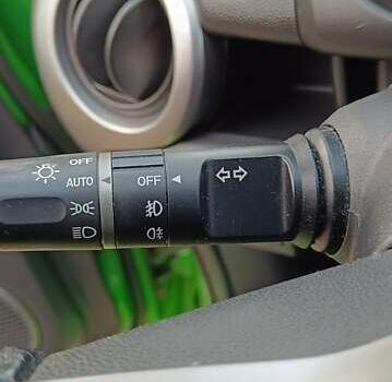 Зеленый Мазда 2, объемом двигателя 1.4 л и пробегом 157 тыс. км за 4590 $, фото 19 на Automoto.ua