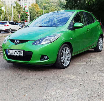 Зеленый Мазда 2, объемом двигателя 1.4 л и пробегом 157 тыс. км за 4990 $, фото 2 на Automoto.ua
