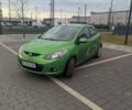 Зеленый Мазда 2, объемом двигателя 1.4 л и пробегом 225 тыс. км за 5000 $, фото 1 на Automoto.ua