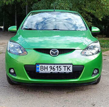 Зеленый Мазда 2, объемом двигателя 1.4 л и пробегом 157 тыс. км за 4990 $, фото 1 на Automoto.ua