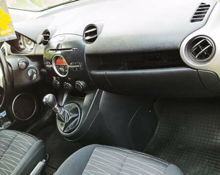 Зеленый Мазда 2, объемом двигателя 1.4 л и пробегом 157 тыс. км за 4590 $, фото 24 на Automoto.ua