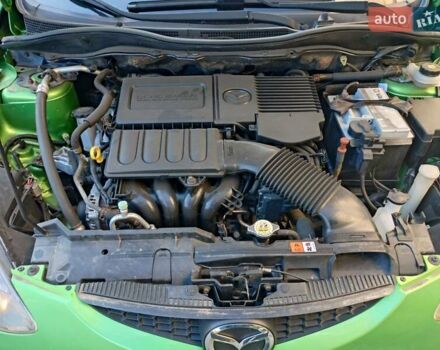 Зеленый Мазда 2, объемом двигателя 1.5 л и пробегом 168 тыс. км за 6600 $, фото 12 на Automoto.ua