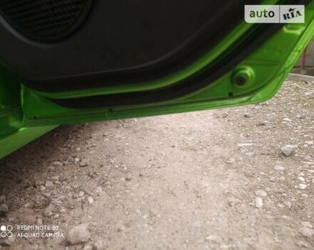 Зелений Мазда 2, об'ємом двигуна 1.5 л та пробігом 187 тис. км за 6200 $, фото 12 на Automoto.ua