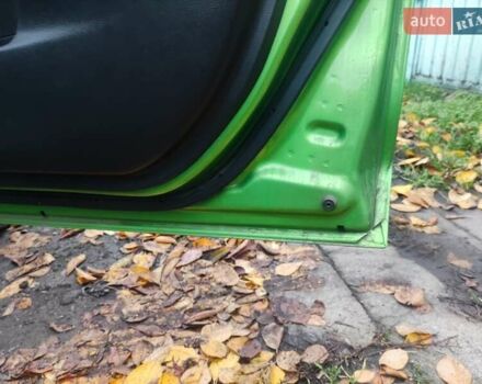 Зеленый Мазда 2, объемом двигателя 1.5 л и пробегом 147 тыс. км за 6000 $, фото 4 на Automoto.ua