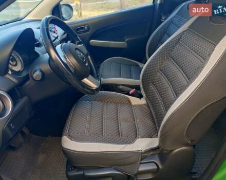 Зеленый Мазда 2, объемом двигателя 1.5 л и пробегом 168 тыс. км за 6600 $, фото 3 на Automoto.ua