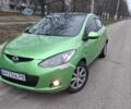 Зеленый Мазда 2, объемом двигателя 1.3 л и пробегом 200 тыс. км за 4516 $, фото 1 на Automoto.ua