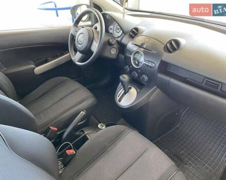 Зелений Мазда 2, об'ємом двигуна 1.5 л та пробігом 88 тис. км за 6800 $, фото 25 на Automoto.ua