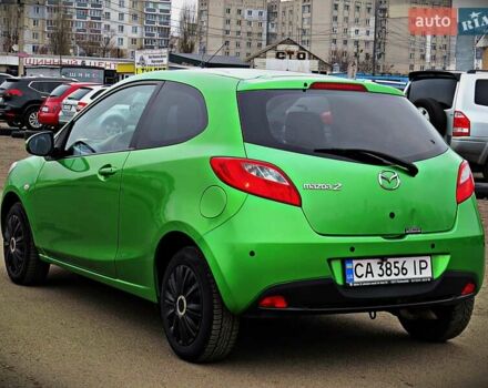 Зелений Мазда 2, об'ємом двигуна 1.4 л та пробігом 169 тис. км за 3700 $, фото 3 на Automoto.ua
