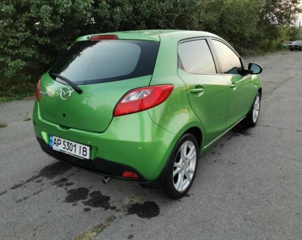Зелений Мазда 2, об'ємом двигуна 1.5 л та пробігом 102 тис. км за 6800 $, фото 6 на Automoto.ua