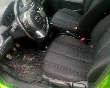 Зеленый Мазда 2, объемом двигателя 1.6 л и пробегом 169 тыс. км за 1900 $, фото 6 на Automoto.ua