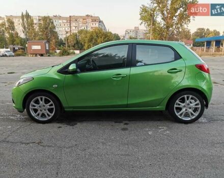 Зеленый Мазда 2, объемом двигателя 1.5 л и пробегом 102 тыс. км за 6798 $, фото 3 на Automoto.ua