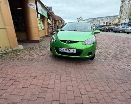Зелений Мазда 2, об'ємом двигуна 1.4 л та пробігом 173 тис. км за 4300 $, фото 1 на Automoto.ua