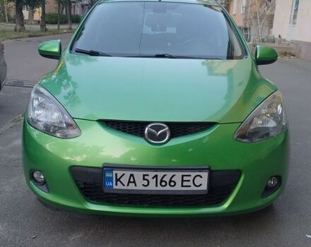 Зелений Мазда 2, об'ємом двигуна 1.5 л та пробігом 147 тис. км за 6250 $, фото 1 на Automoto.ua