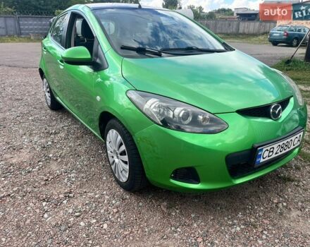 Зеленый Мазда 2, объемом двигателя 1.35 л и пробегом 175 тыс. км за 4200 $, фото 1 на Automoto.ua