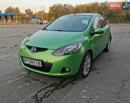 Зелений Мазда 2, об'ємом двигуна 1.5 л та пробігом 102 тис. км за 6798 $, фото 1 на Automoto.ua