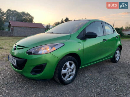 Зелений Мазда 2, об'ємом двигуна 1.35 л та пробігом 271 тис. км за 4650 $, фото 1 на Automoto.ua