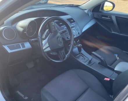 Білий Мазда 3, об'ємом двигуна 0 л та пробігом 176 тис. км за 7300 $, фото 1 на Automoto.ua