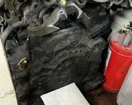 Белый Мазда 3, объемом двигателя 1.6 л и пробегом 320 тыс. км за 3300 $, фото 7 на Automoto.ua