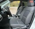Белый Мазда 3, объемом двигателя 1.59 л и пробегом 305 тыс. км за 4900 $, фото 66 на Automoto.ua