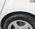 Белый Мазда 3, объемом двигателя 2 л и пробегом 247 тыс. км за 5700 $, фото 14 на Automoto.ua