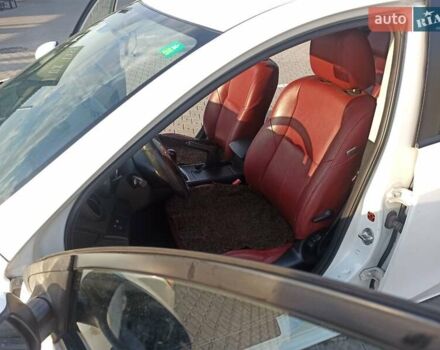 Белый Мазда 3, объемом двигателя 1.56 л и пробегом 230 тыс. км за 6500 $, фото 15 на Automoto.ua