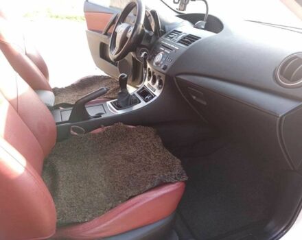 Белый Мазда 3, объемом двигателя 1.6 л и пробегом 230 тыс. км за 5900 $, фото 9 на Automoto.ua