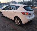 Белый Мазда 3, объемом двигателя 1.6 л и пробегом 300 тыс. км за 5700 $, фото 5 на Automoto.ua